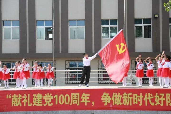 潘基文在企业家之夜上呼吁：世界各国需要在罕见病上投入更多